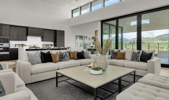 37200 N Cave Creek, 1008